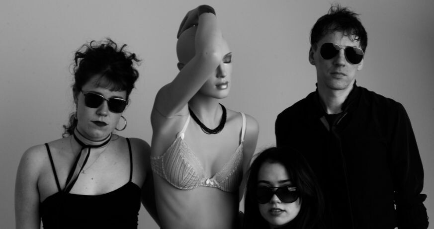 MQ Tunes: Low Life Rich Kids