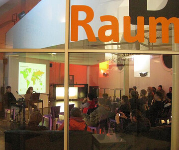 quartier21 Buckminster Fuller Meetup: Militärische Planspiele