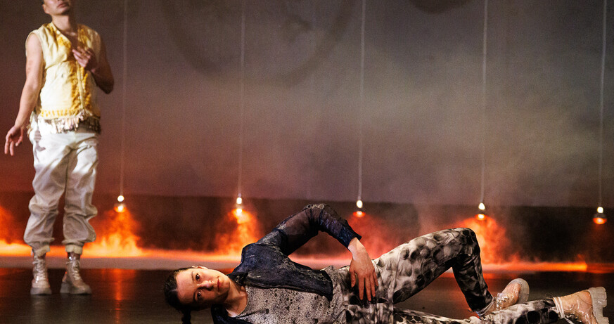 © Peter Rauchecker Ancestors' Gift - Tanztheater