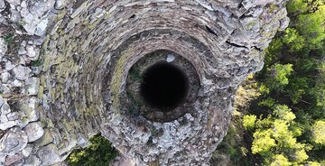 Claudia Pagès Rabal Feudal Hole, 2025 Videostill, work in progress Courtesy of the artist