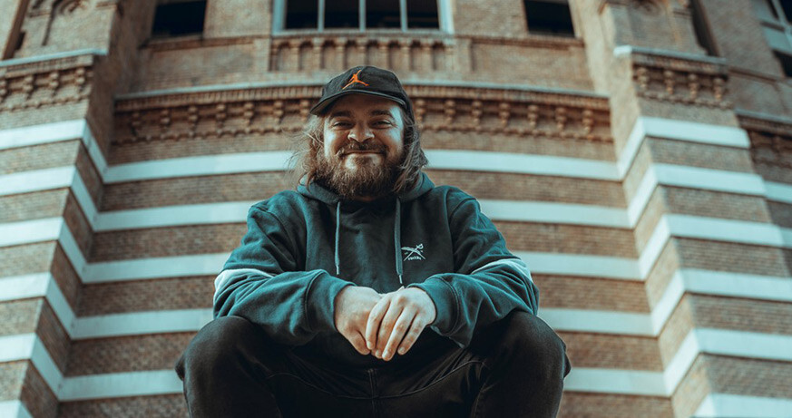 MQ Tunes: Onk Lou