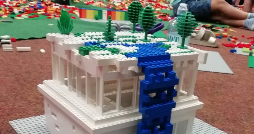 @ Az W Winterferienspiel: Wir bauen Europas beste LEGObauten