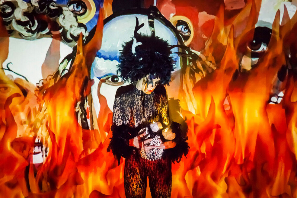 Misread Signs, Performance, 2019