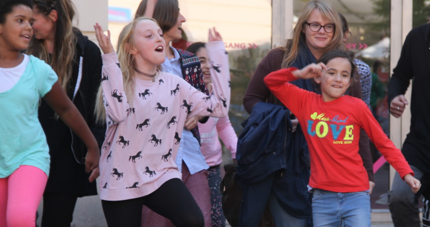 KINDER.KULTUR.HOF.FEST