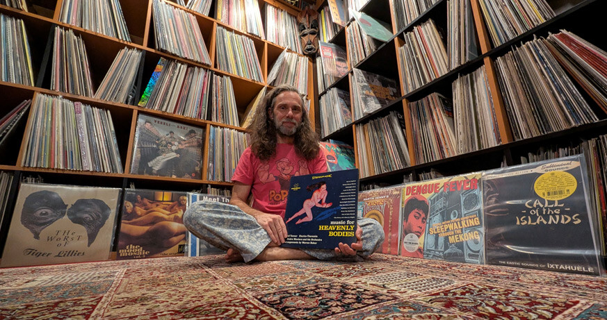 Monday Listening Club hosted by Martin Markeli – Special Guest: DJ muZikfranZ