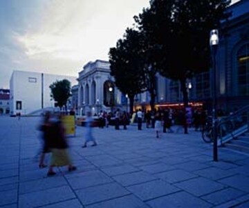 Öffnungszeiten und Programm zu den Feiertagen im MuseumsQuartier Wien