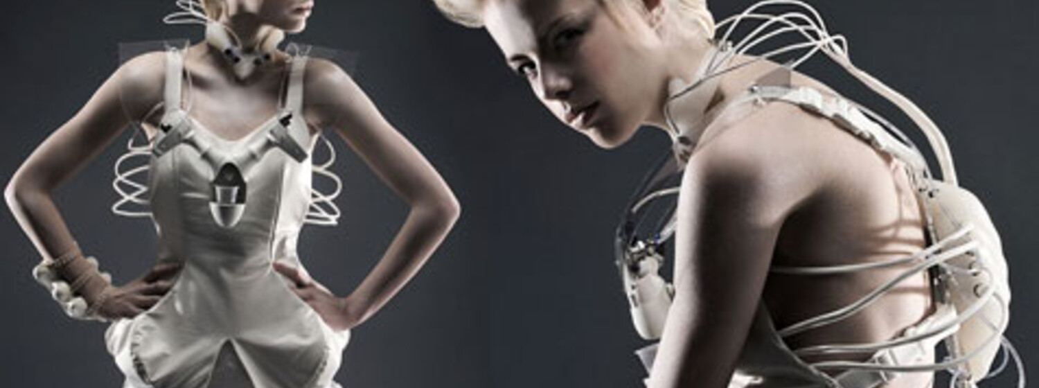 Symposium zu „TECHNOSENSUAL. where fashion meets technology"