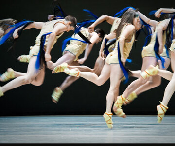 (c) Sylvie Ann Pare ImPulsTanz 2011: Compagnie Marie Chouinard (CA): Les Trous du ciel & HENRI MICHAUX: MOUVEMENTS
