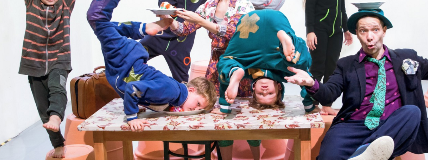 c) Tanz*Hotel | Foto: Beatrix Fiala | Bildrecht, 2017 Herr*Jemineh hat Glück