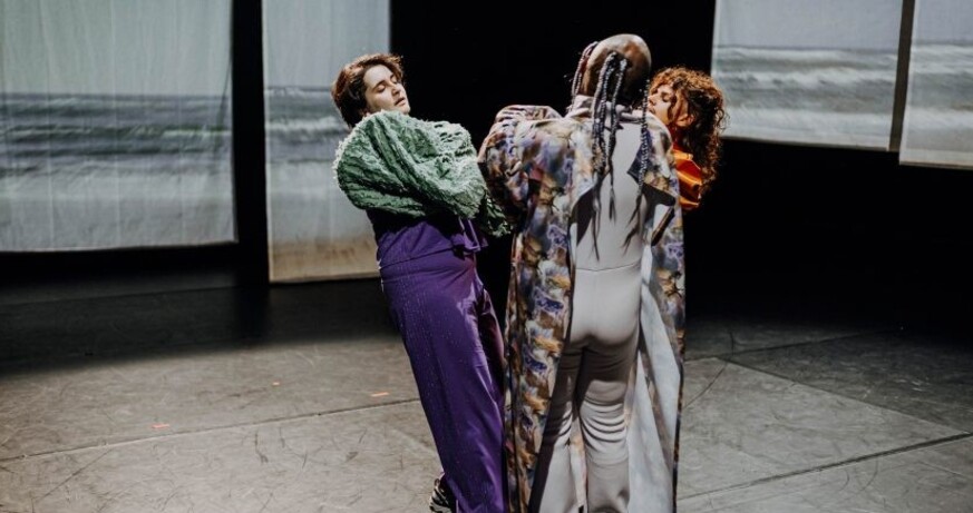 © Christine Miess CPA: Mzamo Nondlwana "Dance for the Future"