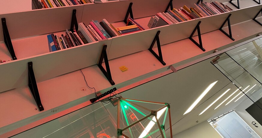 Bücherflohmarkt in der eSeL REZEPTION