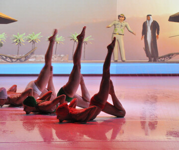 (c) Christophe Demarthe Superamas (A/F/B): "Theatre"
