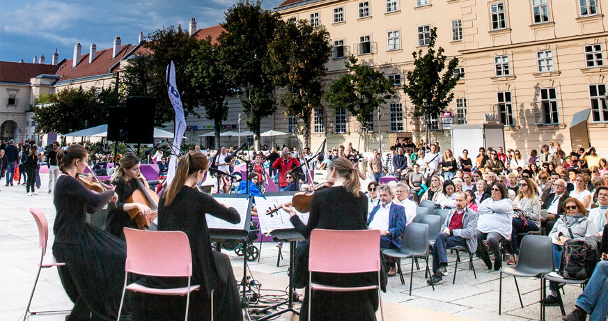 MQ Klassik: Summer, Sounds und Studierende