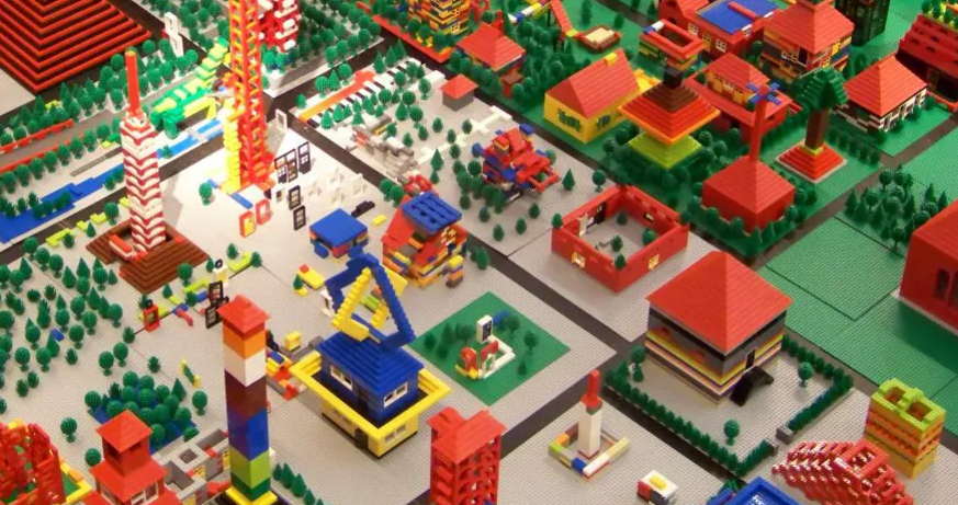 LEGO Städtchen © Architekturzentrum Wien Workshop (6–10): LEGO städtchen drumherum