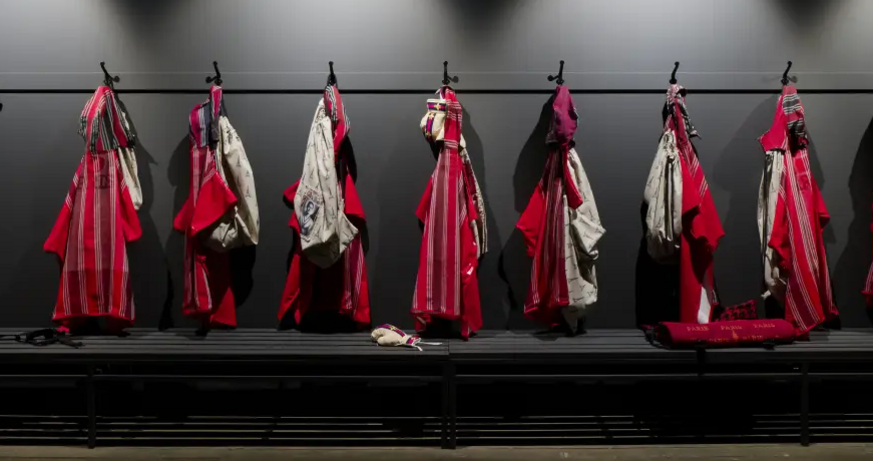 Ausstellung: Chalisée Naamani "Octogone"