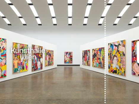 Innenaufnahme eines länglichen Raums der Kunsthalle Wien. An den Wänden hängen viele bunte Bilder in gleichmäßigem Abstand.