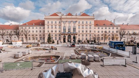 Baustelle Fixverpflanzung am MQ Haupthof.