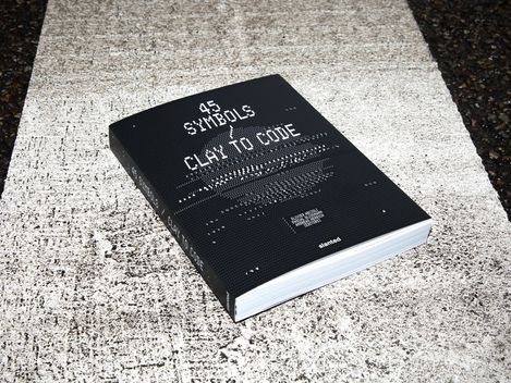 Cover des Buches "45 Symbols - Clay to Code"