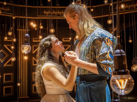 Romeo and Juliet. Love Is Everything. Scene motif